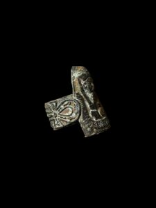 vintage Egyptian ring for King Tutankhamun with Egyptian symbols. - Image 5