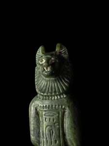 pendant for Bastet cat with Knot of Isis (tyet of Isis), Ancient Egyptian Goddess Bastet Amulet, Cat Amulets accessories - Image 5