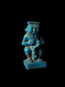 Hand-Carved God Bes Statue with Horus & Thoth: Egyptian Museum Piece - Image 5