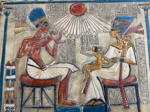 Ancient Egyptian Royal Devotion - Akhenaten's Family Worshipping the Sun God Atun , Akhenaton family - Image 5