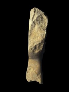 Handmade Egyptian King Akhenaton Statue: Solid Stone Sculpture - Image 5