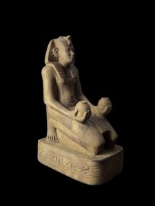 Thutmose III Statue: Egyptian Pharaoh Museum Replica - Image 5
