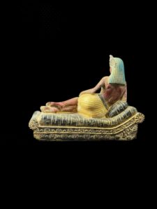 Handcrafted Egyptian Cleopatra Statue: Ancient Home Decor - Image 6