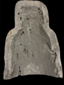 Handcarved Wood Egyptian Queen Statue: Rare Ancient Model - Image 6