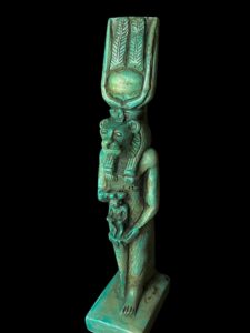 Goddess Sekhmet protects God Horus with the Key of life - Image 6