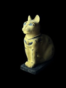 Large Egyptian Bastet Cat Statue: Home Decor Figurine - Image 6