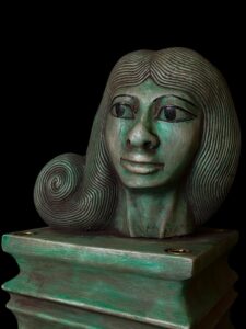 Handcarved Flamestone Egyptian Queen Statue: Ancient Afrocentric Decor - Image 6