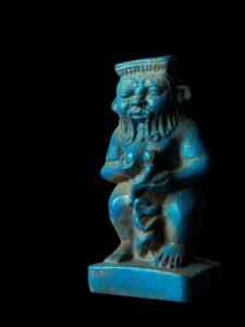 Hand-Carved God Bes Statue with Horus & Thoth: Egyptian Museum Piece - Image 6