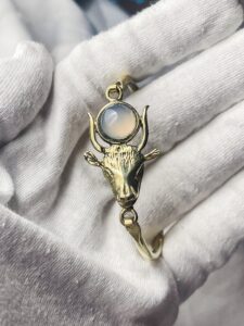 Handcrafted Goddess Hathor Bracelet: Egyptian Spiritual Jewelry - Image 6