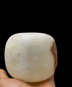 Handcarved Egyptian Alabaster Bowl: Glowing Stone Decor - Image 6