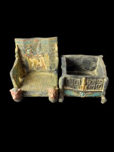 King Tutankhamun Throne: Eye of Horus & Winged Scarab Chair - Image 6