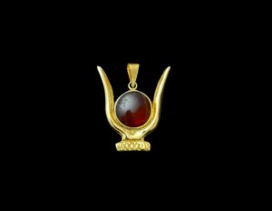 Goddess Hathor Horn Pendant: 18k Gold Plated Agate Amulet - Image 6