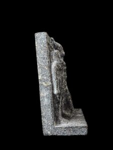 Menkaure Triad Replica Statue: Authentic Egyptian Museum Design - Image 6