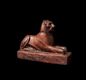King Amenhotep III Lion Statue: Rare Egyptian Replica, Handmade Art - Image 6
