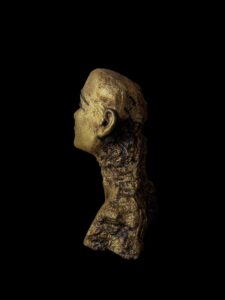 Handmade Nefertiti Bust Statue: Egyptian Queen Replica - Image 6