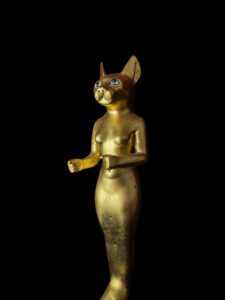 Large Egyptian Goddess Bastet Cat Statue: Home Decor - Image 6