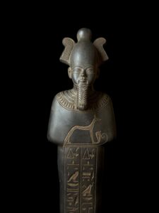 Basalt Egyptian God Osiris Statue: Unique Statuette - Image 7