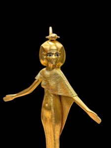 Egyptian Goddess Selket Statue: Museum Replica Piece - Image 7