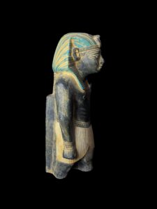 Thutmose III Statue: Egyptian Pharaoh Museum Replica - Image 7