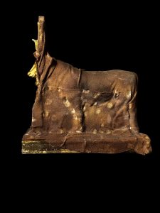 Goddess Hathor Statue with Amenhotep II: Egyptian Museum Replica - Image 7