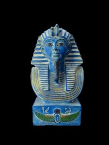 Egyptian King Tutankhamun Statue: Museum Replica - Image 8