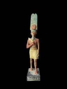 Egyptian God Amun Statue: Museum Replica - Image 8