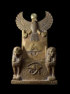 King Tutankhamun Throne: Eye of Horus, Winged Scarab & Goddess Nekhbet - Image 8