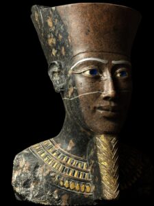 King Mentuhotep Head Statue: Egyptian Replica Artifact - Image 8