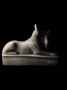 Hand Carved Egyptian God Anubis Statue: Jackal Collectible - Image 8