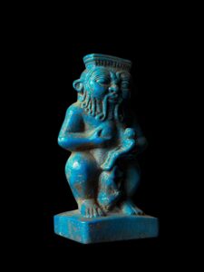 Hand-Carved God Bes Statue with Horus & Thoth: Egyptian Museum Piece - Image 8