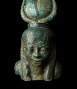 Rare Hathor statue from Ancient Egypt. 1 of 1 . The one-of-a-kind Hathor sculpture. - Image 8