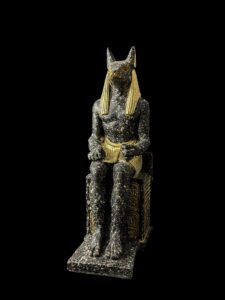 Handcrafted Egyptian God Anubis Statue: Afterlife Decor - Image 8