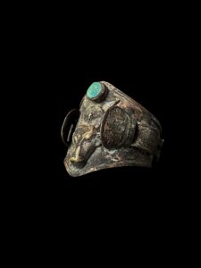 Goddess Hathor Bracelet: Hand-Carved Egyptian Jewelry - Image 9