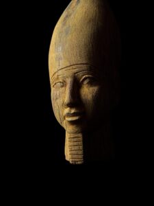 Pharaoh Menkaure Statue: Egyptian Replica Artifact, Home Decor - Image 9
