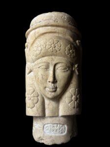 Goddess Hathor Column made in Egypt. with two cobras - Image 9