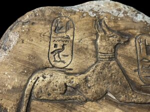 Egyptian Anubis Statue Rock: Mythology Collectible - Image 9