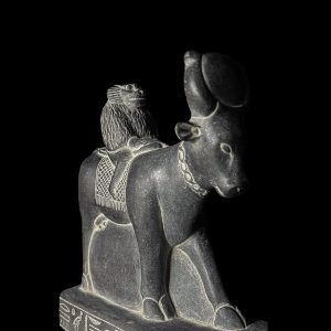 Egyptian Apis & Thoth Statue: Rare Museum Replica - Image 9