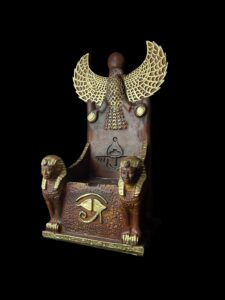 King Tutankhamun Throne: Eye of Horus, Winged Scarab & Nekhbet Symbol - Image 9
