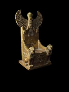 King Tutankhamun Throne: Eye of Horus, Winged Scarab & Goddess Nekhbet - Image 10